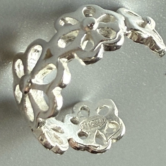 Sterling Silver Flower Cuff Earring - Picture 5 of 10